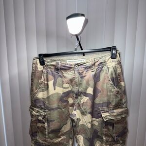 American Eagle Outfitters Classic Camouflage Shorts